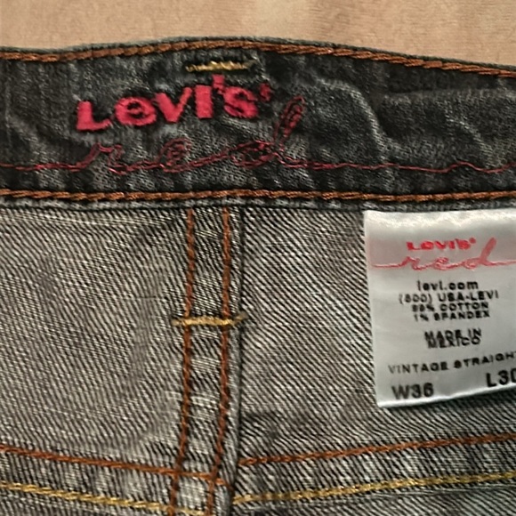 VINTAGE RARE VHTF UNISEX LEVI’S RED BUTTON FLY MENS size 36x30 REDLINE SELVAGE - Picture 12 of 16